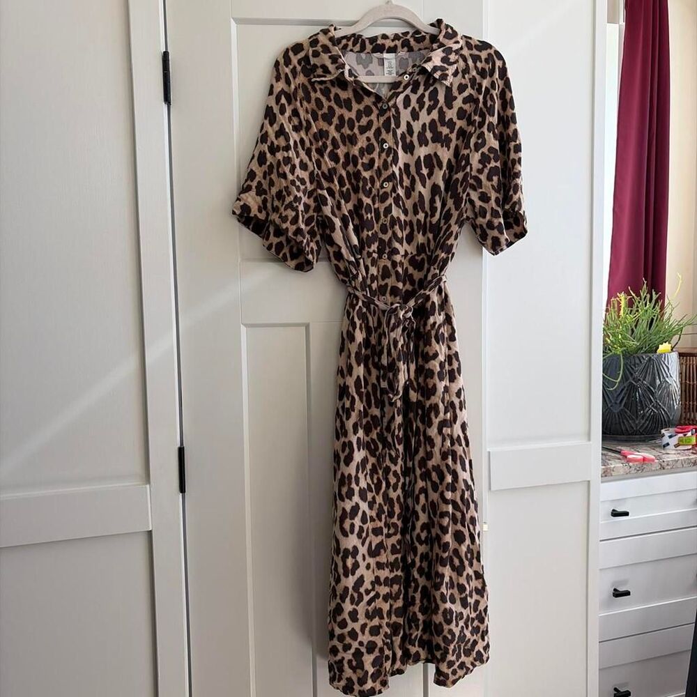 H&M Leopard Print Button Front Midi Dress, Tie Waist, Short Sleeve - XL